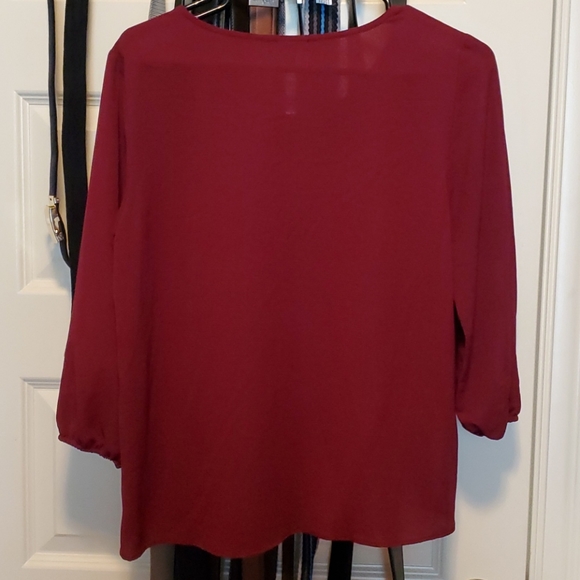 Moa - Picture 2 of 4